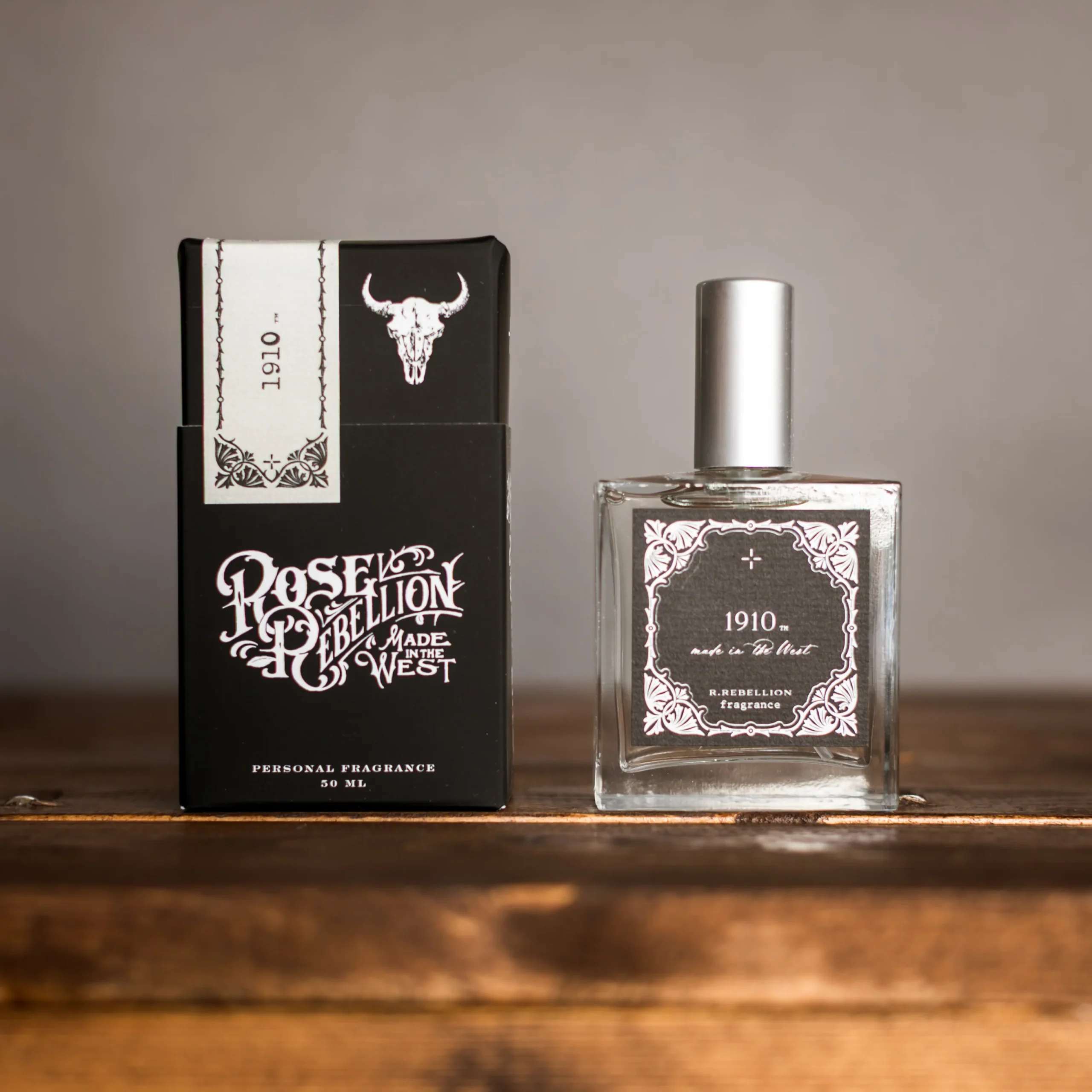 rrebellion_western_luxury_perfume_cologne-7